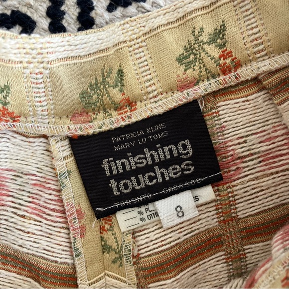 Vintage Yellow-Gold Floral Tapestry Pants - Picture 6 of 7